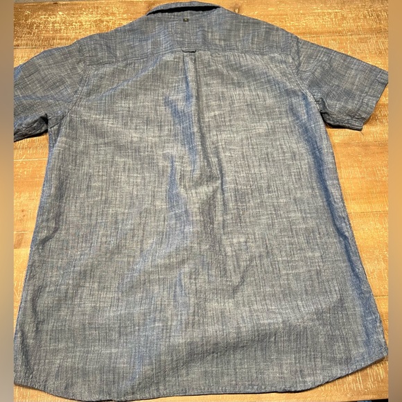 Rip Curl Men’s Short Sleeve Button Down - Picture 3 of 10